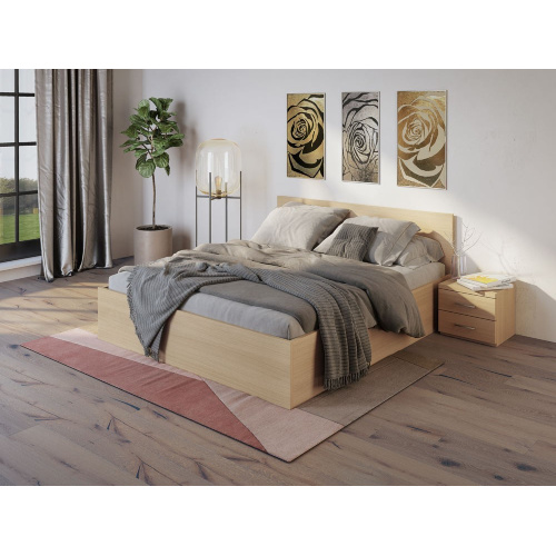 mimi_hrast_natur_345790123